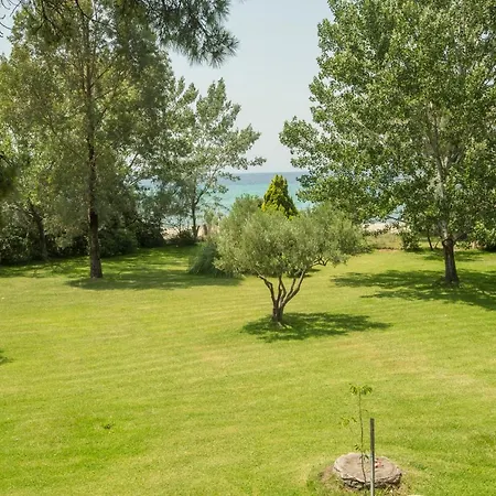 Hacienda Beachfront Villas, Spathies * Nikiti (Sithonia)