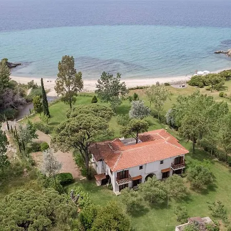 Hacienda Beachfront Villas, Spathies Semesterbostad *