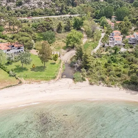 Hacienda Beachfront Villas, Spathies