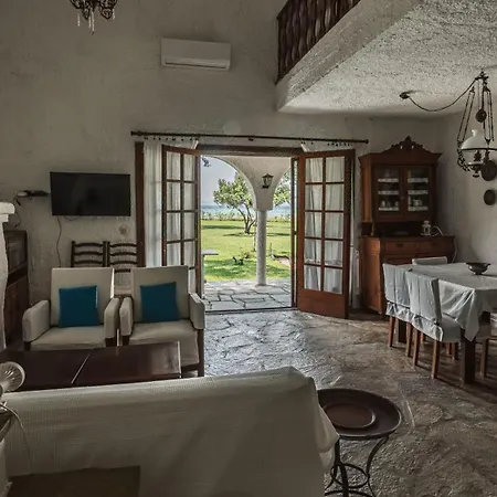 Semesterbostad Hacienda Beachfront Villas, Spathies *