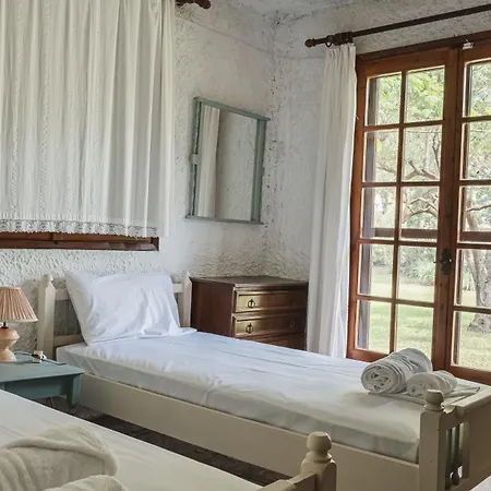 Semesterbostad Hacienda Beachfront Villas, Spathies