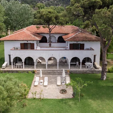 Semesterbostad Hacienda Beachfront Villas, Spathies *